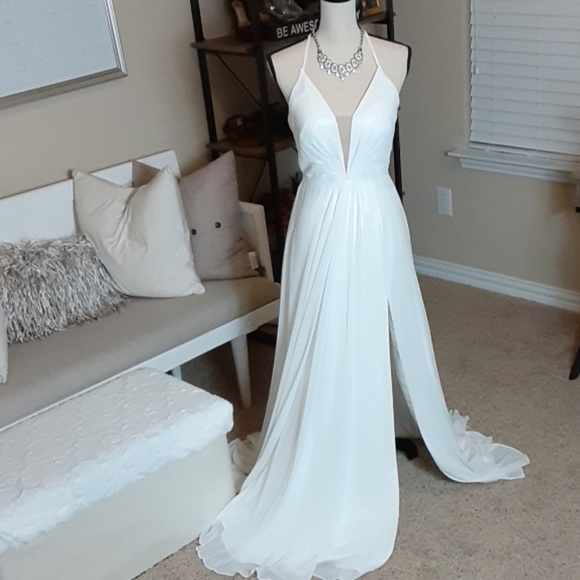 Betsy Adam Wedding Gown Size 4 ...